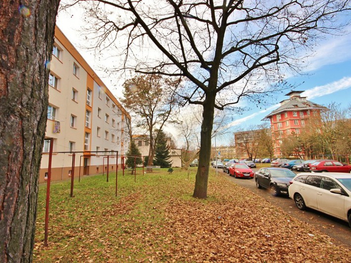 Квартира, 2 + 1, 56 м2, Прага 6 - Велеславин фото 1